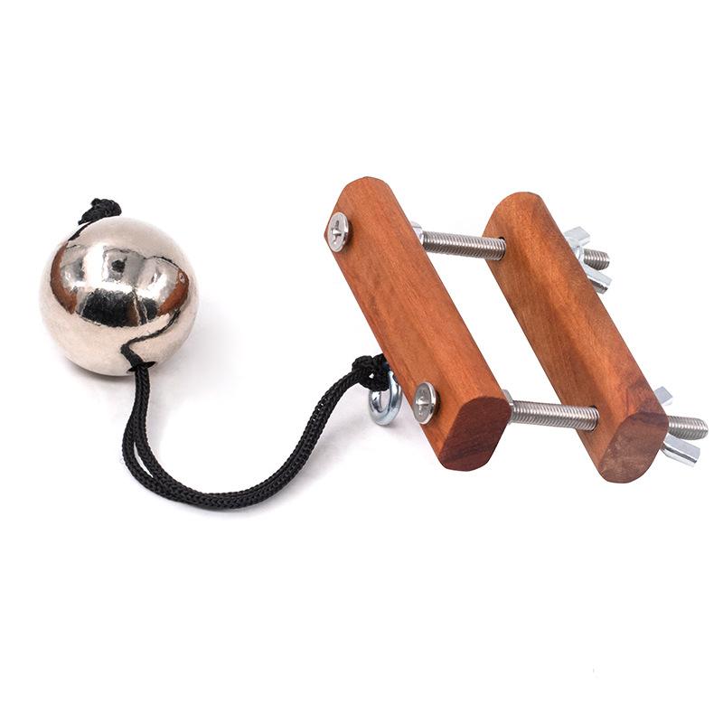 Gymnastic Rings Wooden - 男性用ペニストレーニング木製ストレッチャー金属重力ボール陰嚢ペンダントボールペニスリングクランプ睾丸クラッシャー男性用セックストイ